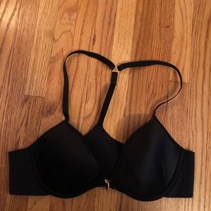 Classic front closure racerback